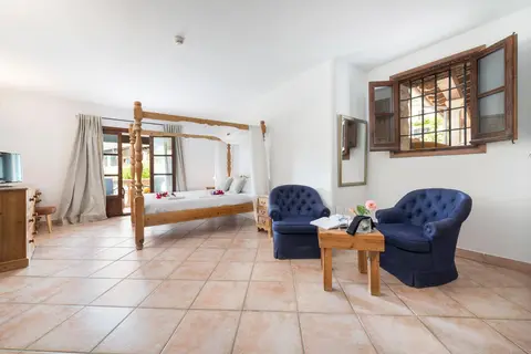 Can Furios Petit Hotel in Selva — foto 5