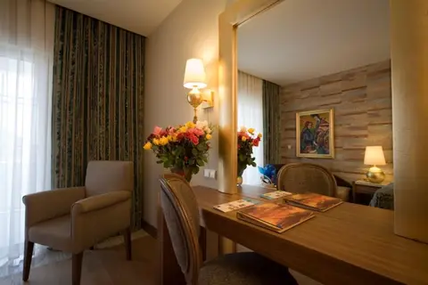 Melas Lara Hotel in Aksu, foto 20