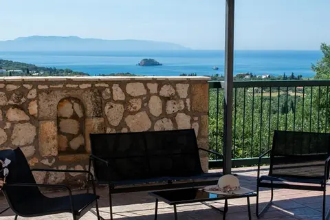 Kefalonian 360 Sunrise in Ντομάτα — foto 6