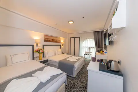 Skalion Hotel in Fatih — foto 11
