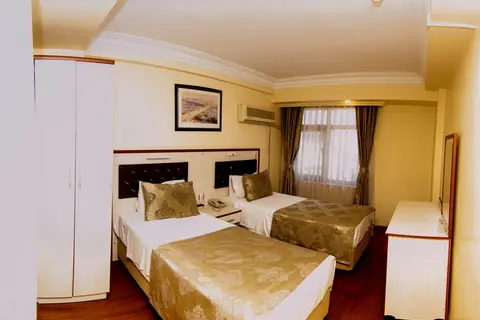 Tayhan Hotel in Fatih — foto 25