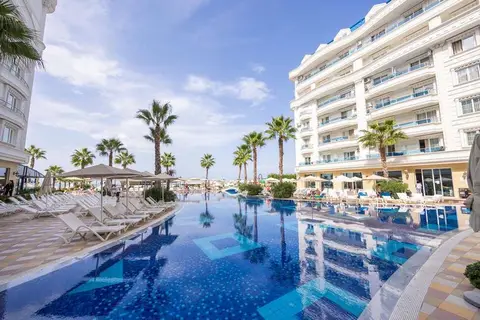 Hotel Grand Blue Fafa in Golem — foto 26