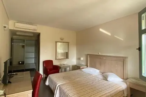 Alonissos Beach Bungalows & Suites Hotel in Βότση — foto 18