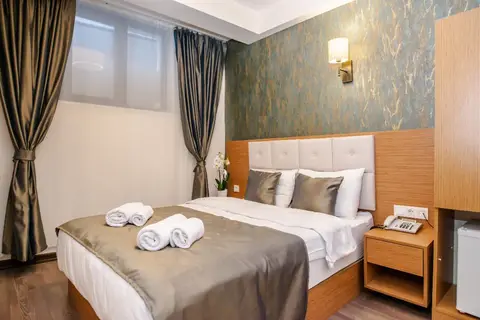 The Camelot Hotel in Fatih — foto 23
