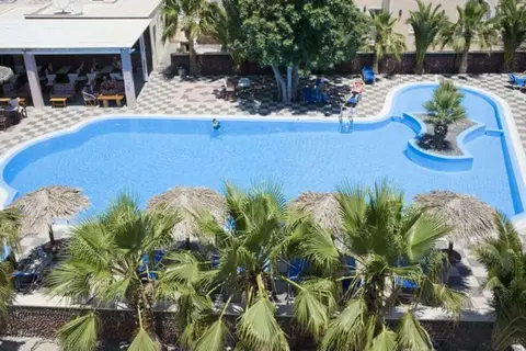 Sandy's Paradise Infinity Resort in Perissa, foto 3