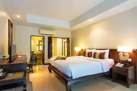 Hotel The Fair House Beach Resort in บ้านเฉวงน้อย — foto 10