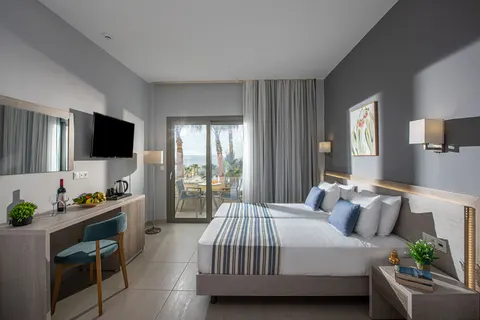 Saint George Gournes Bay in Gouves Municipal Unit — foto 3