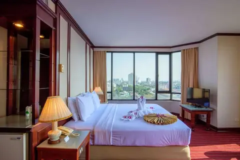 Alexander Hotel in Bangkok — foto 23