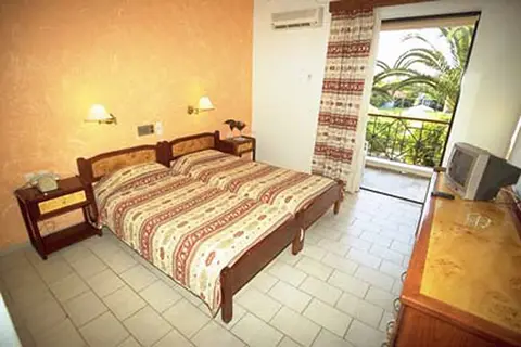 May Beach Hotel in Rethimnon — foto 17