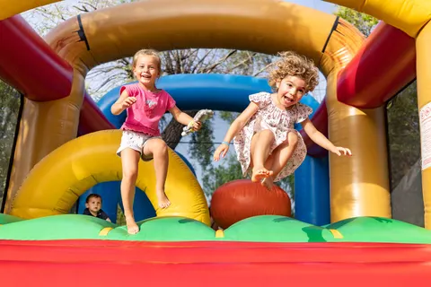 Camping Escale St. Gilles foto 4