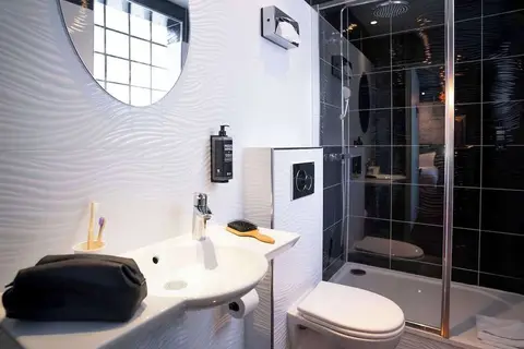 Ibis Styles Paris Batignolles in Parijs, foto 12