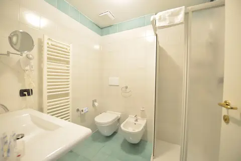Hotel Bella Italia in Peschiera del Garda — foto 27