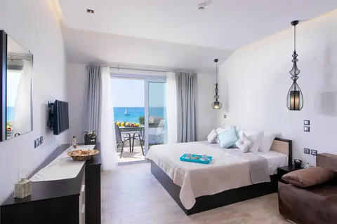The Dome Luxury Hotel in Λιμενάρια — foto 27