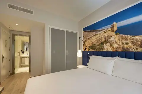 Eurostars Mediterranea Plaza in Alicante — foto 26