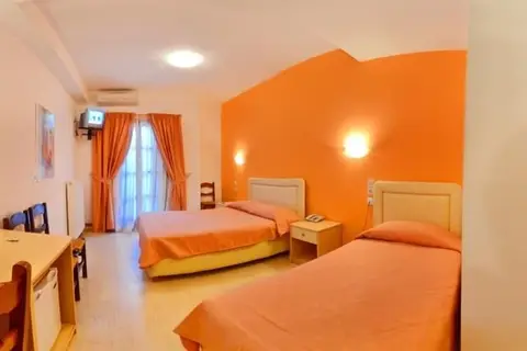 Casa Blue Hotel in Καλύβια — foto 29