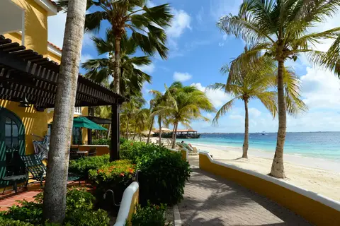 Hotel Harbour Village Beach Club in Kralendijk — foto 7