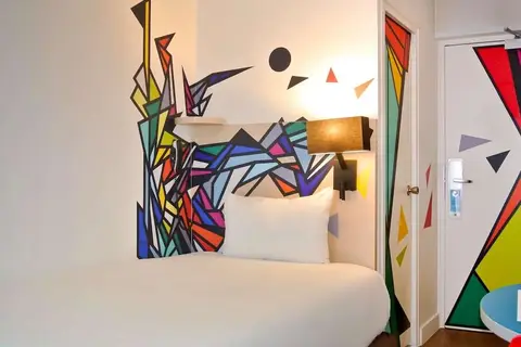 Ibis Styles Paris Maine Montparnasse in Parijs, foto 3