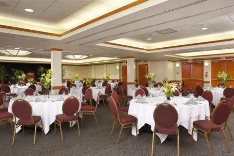 Maui Beach Hotel in Kahului — foto 10