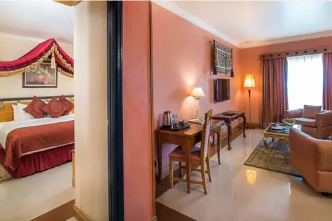 Holiday International Hotel Sharjah in Sharjah — foto 24