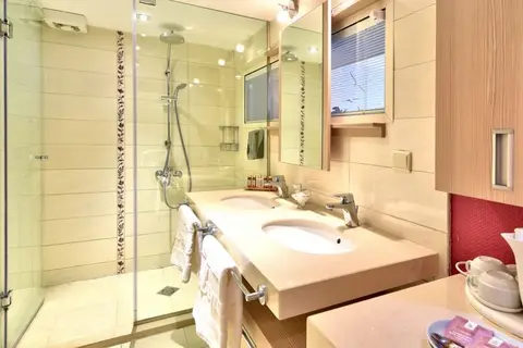 Maritim Hotel Amelia in Оброчище — foto 21