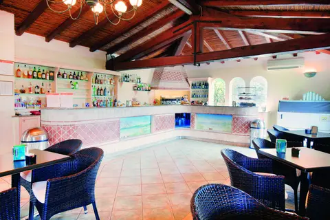 Club Hotel Li Suari in San Teodoro — foto 17
