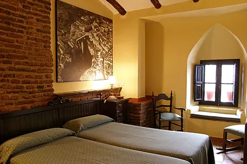 San Gabriel Su Casa En Ronda in Ronda — foto 13