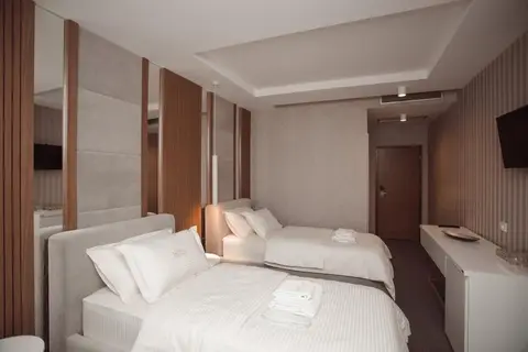 Hotel Chicago in Shkodra — foto 13