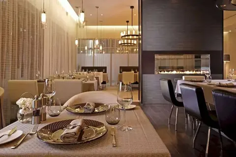 Pullman Dubai Jumeirah Lakes Towers in Pullman Jumeirah Lake Towers — foto 16