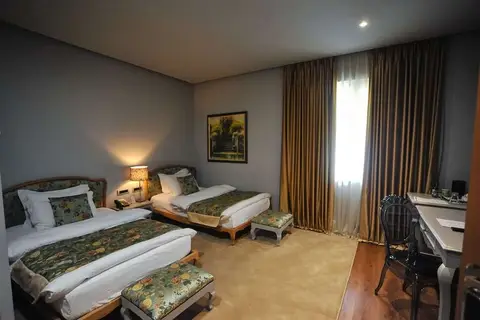 Classic Hotel in Tirana — foto 17
