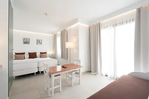 Guya Wave Hotel in Cala Ratjada — foto 4