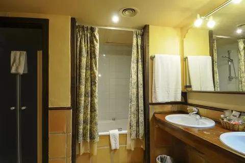 GHM Hotel Monachil in Sierra Nevada — foto 15