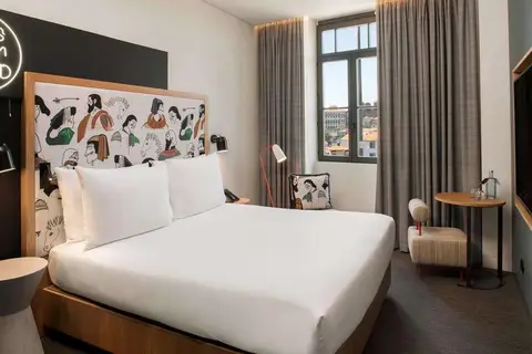 Se Catedral Hotel Porto, Tapestry Collection by Hilton in Porto — foto 2