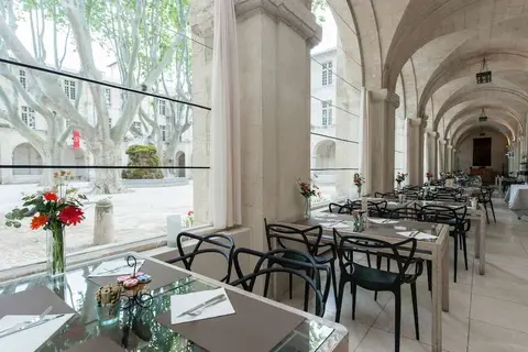 Hotel Le Cloitre St Louis in Avignon — foto 9
