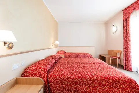 Club Hotel la Vela in Torbole Casaglia — foto 15