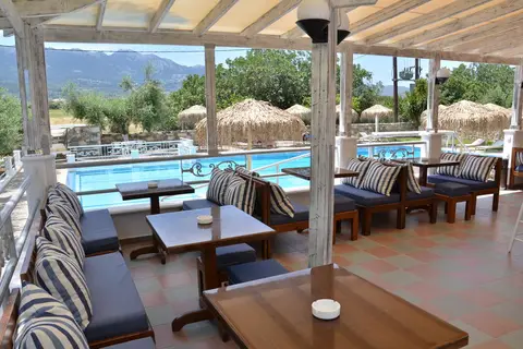 Blue Nest Hotel in Τιγκάκι — foto 6