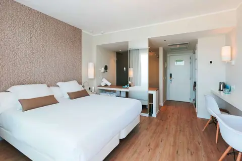 Hotel AluaSoul Ibiza - adults only in Santa Eulària des Riu, foto 12