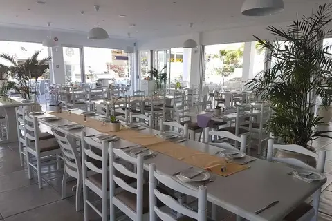 Melini Hotel Suites in Παραλίμνι — foto 7