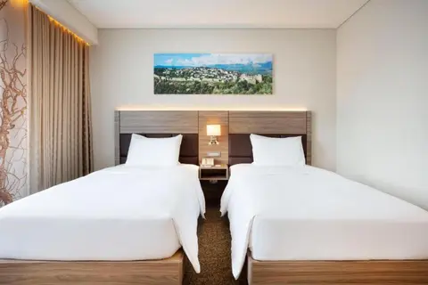 Hilton Garden Inn Tirana in Tirana — foto 7