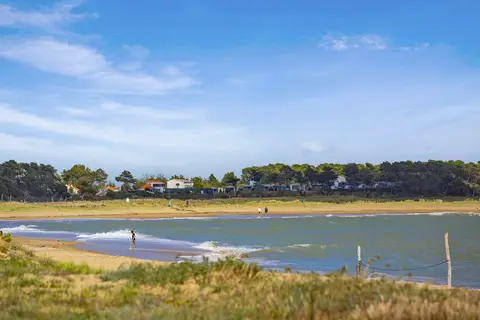 Camping Les Rouilleres in La Tranche-sur-Mer — foto 21