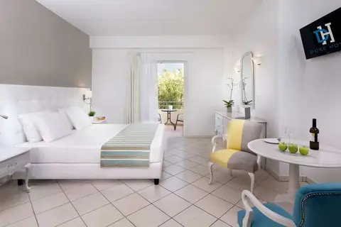 Dore Hotel in Agia Marina, foto 19