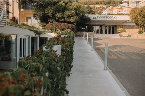 Hotel Castellastva in Petrovac na Moru — foto 8