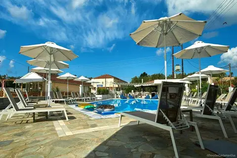 Seaside Resorts in Δημοτική Ενότητα Λευκιμμαίων — foto 19