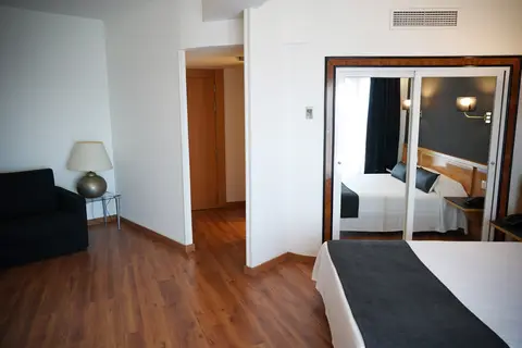 Ohtels Gran Hotel Almería in Tabernas — foto 22