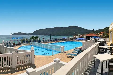 Belle Helene Hotel in Βαθύ — foto 7