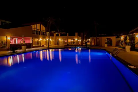 Tropic Garden Hotel in Banjul — foto 14