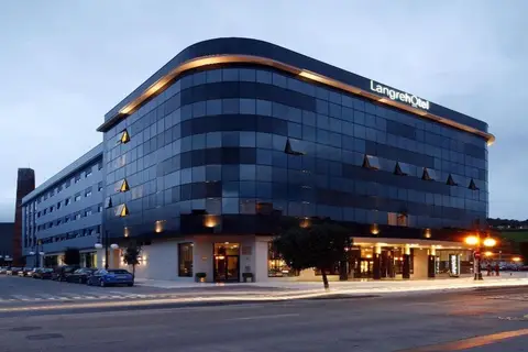 AZZ Asturias Langrehotel in Langreo