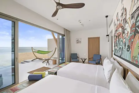 Fuwairit Kite Beach Tapestry Collection by Hilton in Madinat Ash Shamal — foto 25
