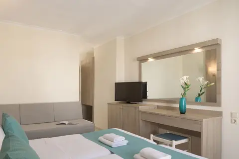 Central Hersonissos Hotel in Chersonissos — foto 6