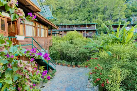 Türkmen Tree Houses in Kumluca — foto 7