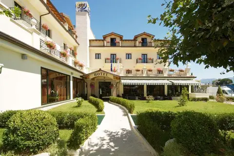 Fashion Hotel in Valmontone — foto 10